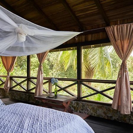 Отель Casa Balae Нуки Экстерьер фото