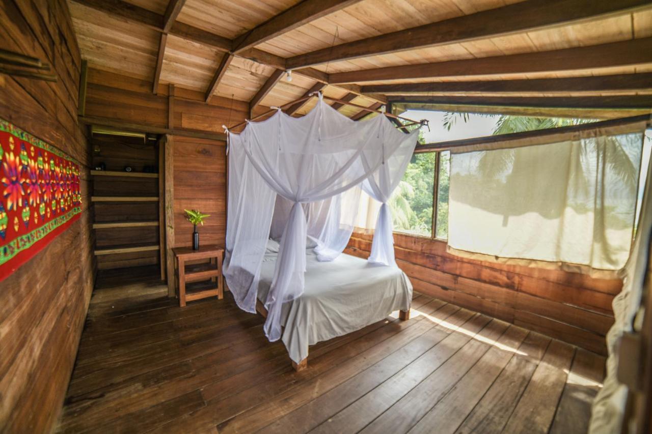 Отель Casa Balae Нуки Экстерьер фото